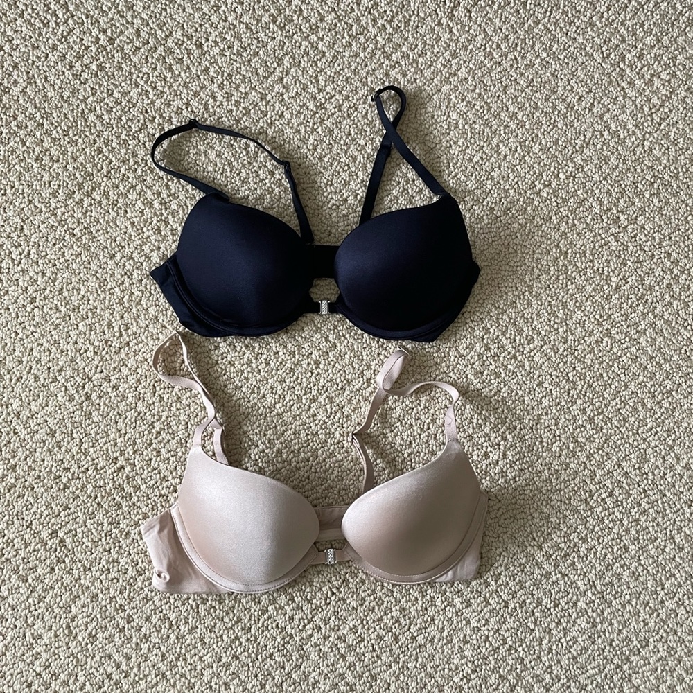 SOLD Beyond Sexy La Senza bras 32B